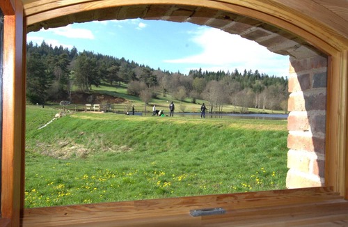 Les Salles Cottage | Spacious accommodation with terrace, nature, pets allowed