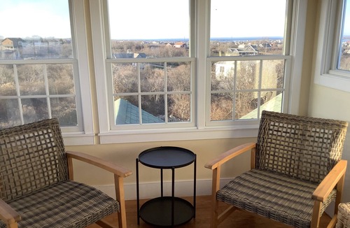 Block Island House | Spacious Air Conditioned Home With Sweeping Ocean Views