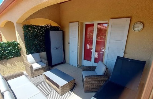 Les Hauts de Canet Apartment | Spacious Air-Conditioned Duplex WiFi et Private Parking – 6SIERRA223