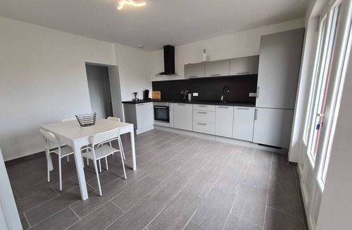 La Tour-Sur-Orb Apartment | Spacious and bright, a few kilometers from the Avène thermal baths