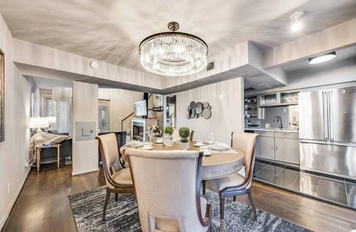 Old East Dallas Apartment | Spacious and Bright, 2-Story Executive Loft
