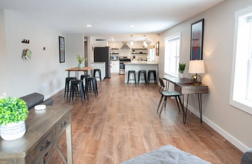 Ellsworth Apartment | Spacious and Bright Downtown APT with River View