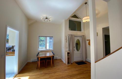 Tannersville House | Spacious and bright mountain house