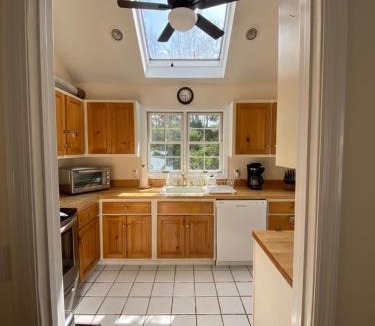 Tannersville House | Spacious and bright mountain house