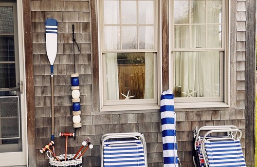 Siasconset House | Spacious and bright ‘Sconset home, pet friendly!