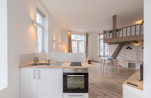 Wazemmes Apartment | Spacious and bright studio in the center.