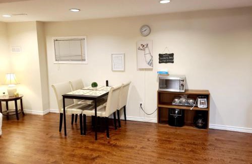 Pickering Apartment | Spacious and bright unit with natural light.