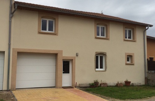 Pallegney House | Spacious and comfortable house, 4 bedrooms.