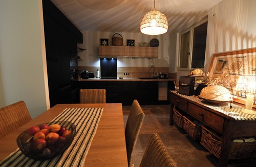 Roujan Villa | Spacious and comfortable house with patio