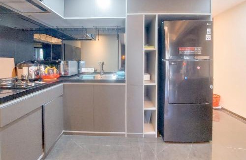 Tangerang Apartment | Spacious and Comfy 3BR at M-Town Signature Apartment By Travelio