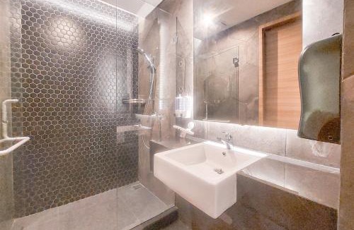 Tangerang Apartment | Spacious and Comfy 3BR at M-Town Signature Apartment By Travelio