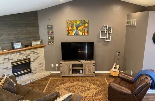 Weber House | Spacious and Convenient Getaway