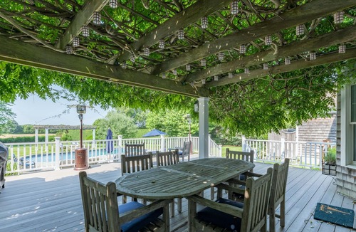 Water Mill House | Spacious and Conveniently Located Home in Southampton/Water Mill/Shinnecock