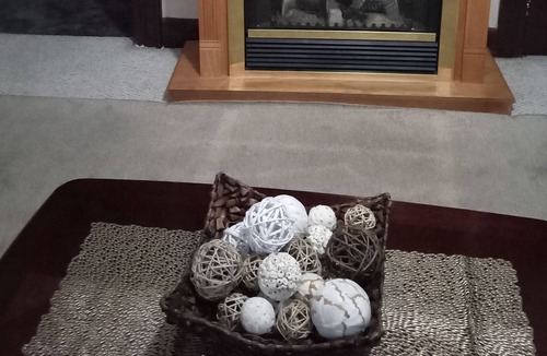 Athol Apartment | Spacious and Cozy 2nd Floor Nest 2 bedrooms