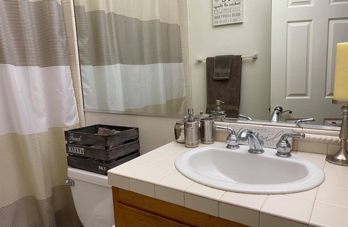 Fort Mohave House | Spacious and Cozy