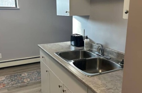 Thunder Bay Apartment | Spacious and cute basement unit!