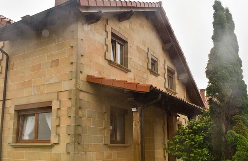 Igollo Cottage | Spacious and comfortable villa with garden
