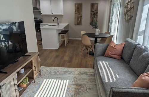 Kansas City House | Spacious and Family-Friendly 3BR Home