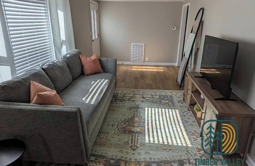 Kansas City House | Spacious and Family-Friendly 3BR Home