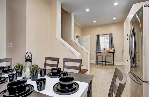 Fountain Square House | Spacious and Fun 5BR w/Pool Table and more!