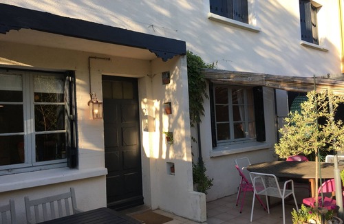 Capestang House | Spacious and gracious house with pool in delightful setting and large grounds