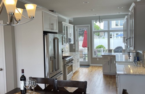 Old Saybrook House | Spacious And Luxurious Beach Home Steps From The Water