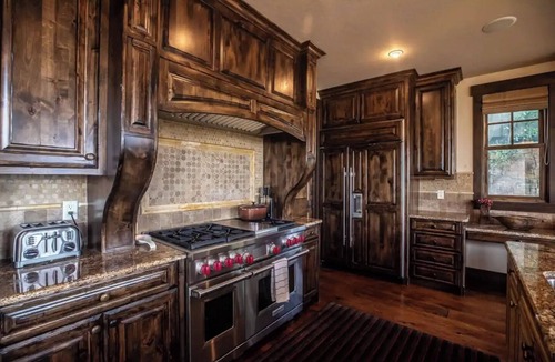 Driggs House | Spacious and Luxurious Craftsmannn