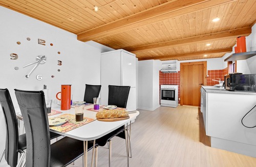 Spøttrup House | Spacious and modern cottage with large natural plot.