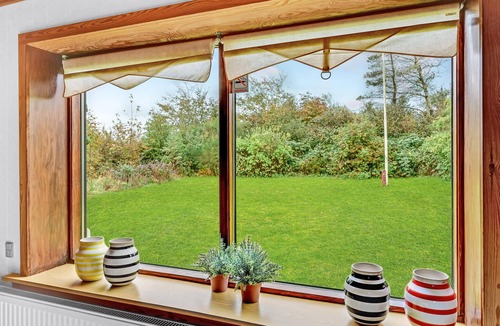 Spøttrup House | Spacious and modern cottage with large natural plot.