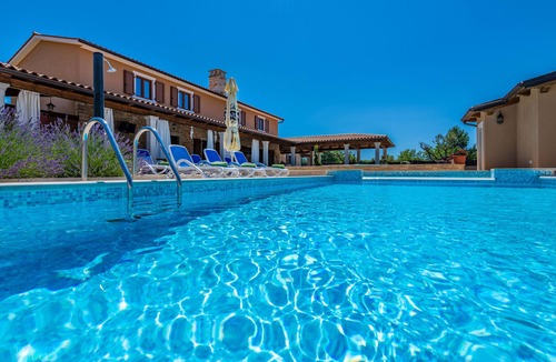 Gradisce Villa | Spacious and private pool villa, quiet and child-friendly
