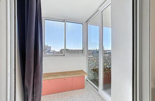Bagnolet Apartment | Spacious and quiet apartment near Paris