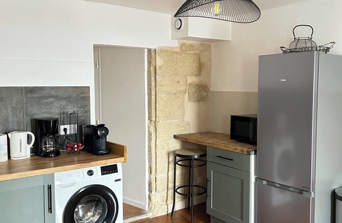 Roquemaure Apartment | Spacious and quiet first floor *clim
