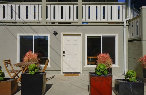 Upper Dimond House | Spacious and spotless 2B/1BR sanctuary with parking