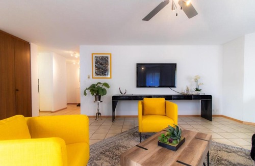 Sion Apartment | Spacious and stylish 3 bedroom apartment in Sion