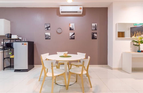 Kuala Lumpur Apartment | Spacious and Trendy, 7 mins to KLCC