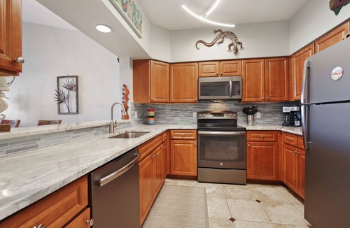 St. Augustine Beach Condo | Spacious and up to date - Flexible dates and prices!