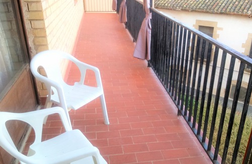 Horta de Sant Joan Apartment | Spacious apartment with wifi ideal for families or groups