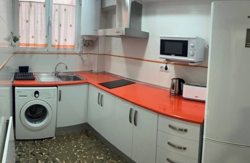 Sagunto Apartment | Spacious apartment near the sea