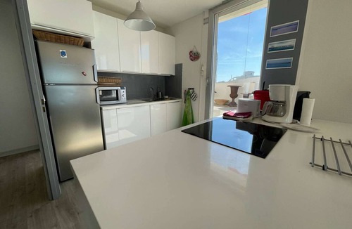 Le Couchant Apartment | Spacious apartment sea view - 8 guests
