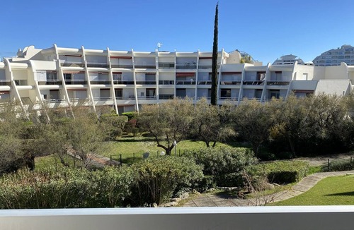 Le Couchant Apartment | Spacious apartment with pool - 6 guests