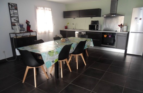 Folelli Villa | Spacious apartment in lower villa