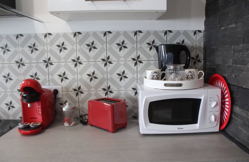 Peyriac-de-Mer Apartment | Spacious apartment with Jacuzzi, garden, Canal Plus and Netflix