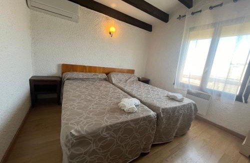 Port-la-Nouvelle Apartment | Spacious apartment with lovely terrace