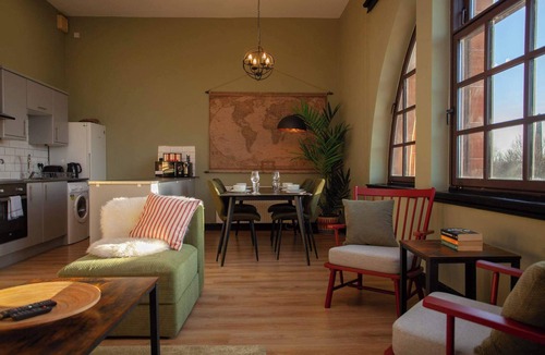 East End Condo | Spacious Apartment with Glasgow Green Views