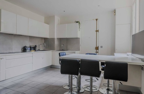 Porte-Dauphine Apartment | Spacious apartment - 5BR/12P - Chaillot