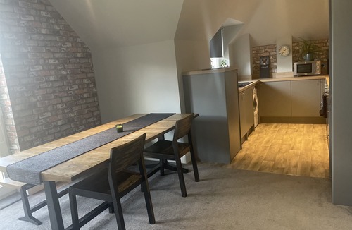 Solihull Apartment | Spacious apartment 5min from NEC/BHX