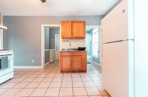 Worcester Apartment | Spacious apartment close to UMass Medical