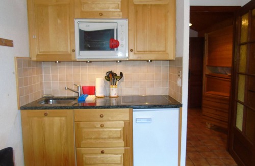 Chatel Apartment | Spacious apartment for 6 with balcony in Châtel