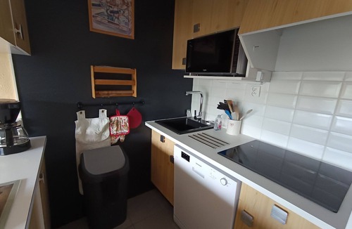 Montgenevre Apartment | Spacious apartment for 7 near slopes, pets allowed