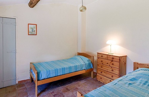 Aimargues Apartment | Spacious Apartment in Aimargues with Garden
